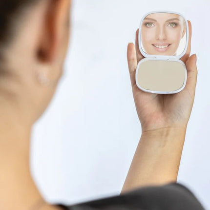 Reflecta RCS recycled plastic make-up mirror - hospitality