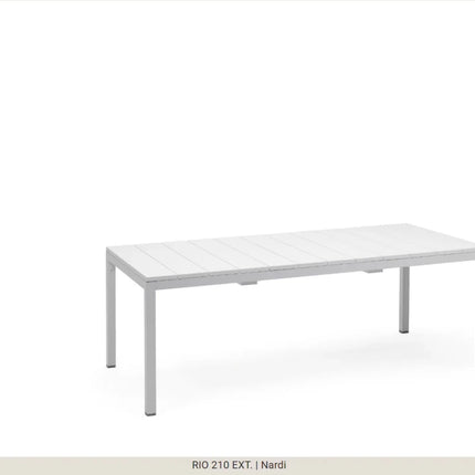 Rio 210 Extensible Table DurelTOP - hospitality