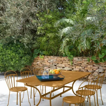 Romane Table 180 x 100 cm Max 8 guests - hospitality
