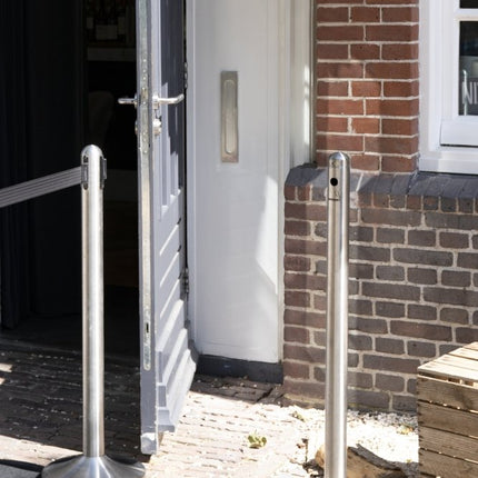 Securit® Smoker Pole Standard Model with Foot – Stainless Steel | Queue & Entrance Control - hospitality