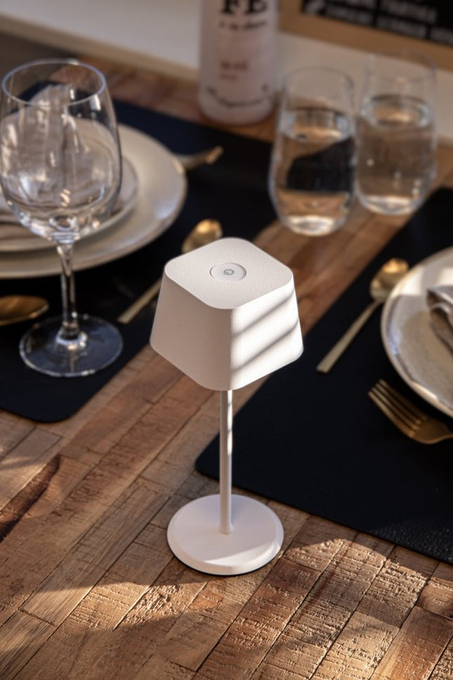 Securit® Wireless Table Lamp Malta in White – Pack of 8 | Hospitality Table Lighting - hospitality