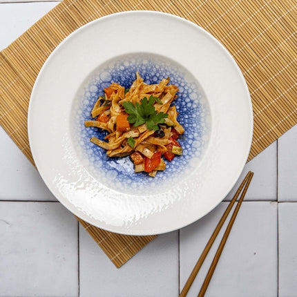 Serenity triangular plate, 260mm - hospitality