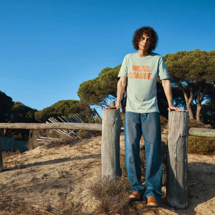 Sierr lightweight recycled cotton t-shirt - hospitality