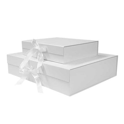 White Gift Boxes pack of 20 Custom Wood Designs __label: Multibuy small-230x230x110mm-white-gift-boxes-pack-of-20-53613223149911