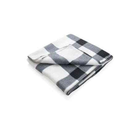 Soft plaid fleece blanket - hospitality