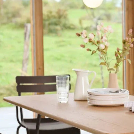 SO'O 180 x 90 Oak table 6 seater - hospitality