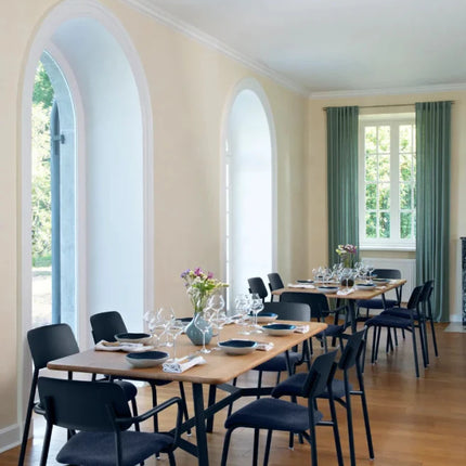 SO'O 180 x 90 Oak table 6 seater - hospitality