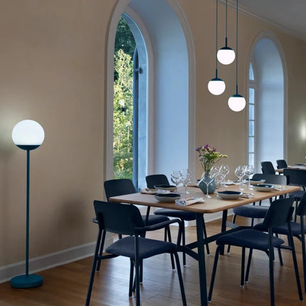 SO'O 180 x 90 Oak table 6 seater - hospitality