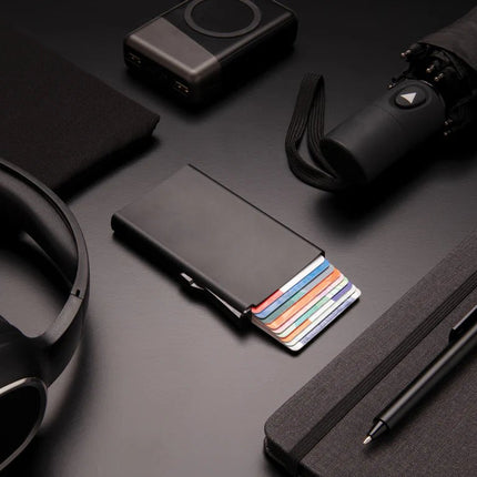 Standard aluminium RFID cardholder - hospitality