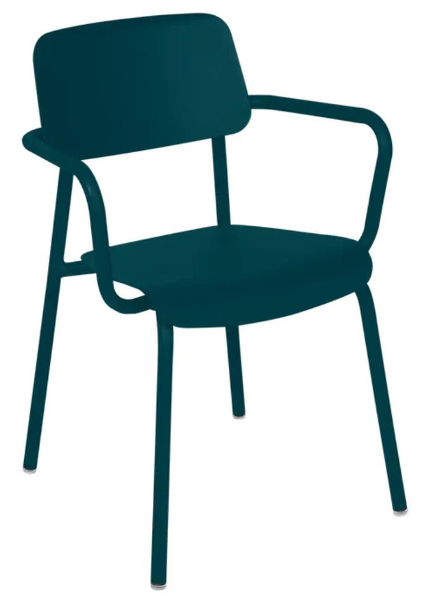 Studie Armchair Stackable Contract Dining Chair - hospitality