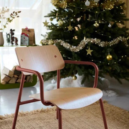 Studie Oak Armchair - hospitality