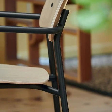 Studie Oak Armchair - hospitality