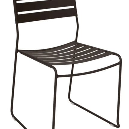  suitable for restaurant or outdoor patio settings.