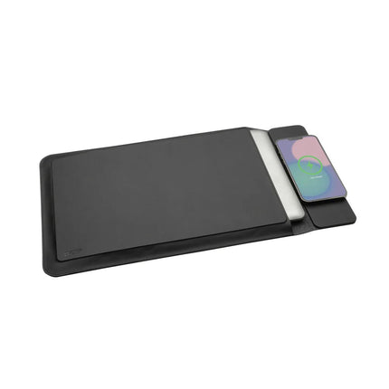 Swiss Peak 15W magnetic charging laptop sleeve 14-15,6" - hospitality