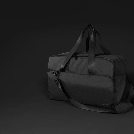Swiss Peak Aware™ RPET 15.6 inch laptop weekend bag - hospitality