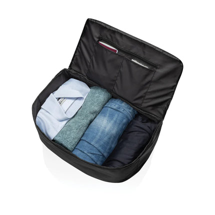 Swiss Peak Aware™ RPET 15.6 inch laptop weekend bag - hospitality