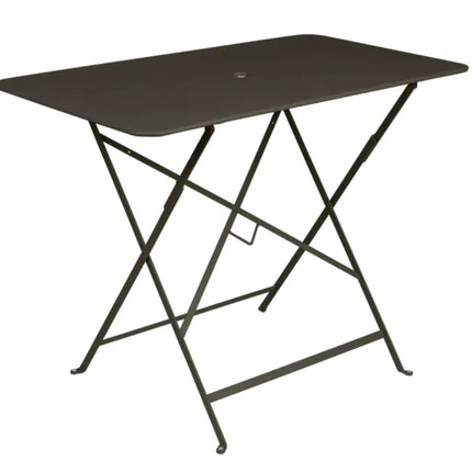 with a rectangular design and Parisian style.