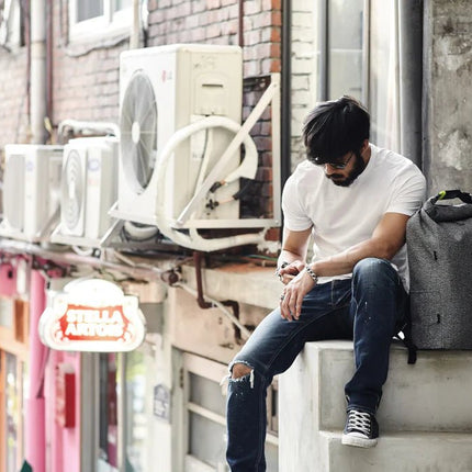 Urban anti-theft cut-proof backpack - hospitality