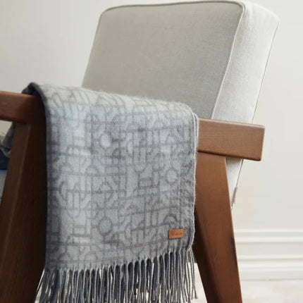 Vers Bla Collection Woollike Throw - hospitality