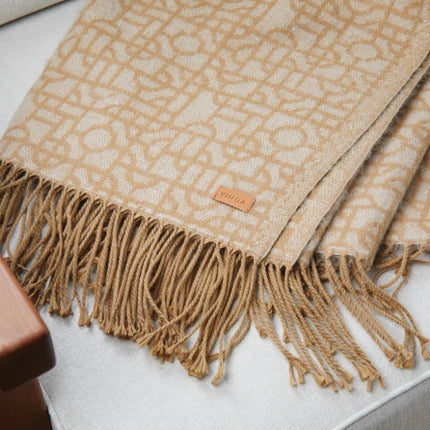 Vers Bla Collection Woollike Throw - hospitality
