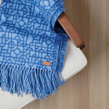 Vers Bla Collection Woollike Throw - hospitality