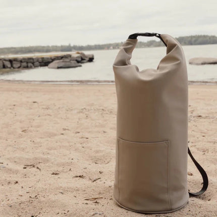 VINGA Baltimore Collection Roll Top Cooler Bag Crafted With Premium Insulation And Craftsmanship - hospitality