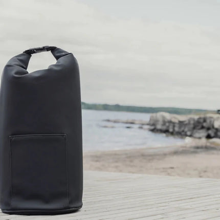VINGA Baltimore Collection Roll Top Cooler Bag Crafted With Premium Insulation And Craftsmanship - hospitality