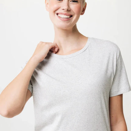 Yal women lightweight recycled cotton t-shirt - hospitality