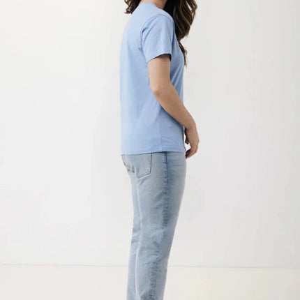 Yal women lightweight recycled cotton t-shirt - hospitality