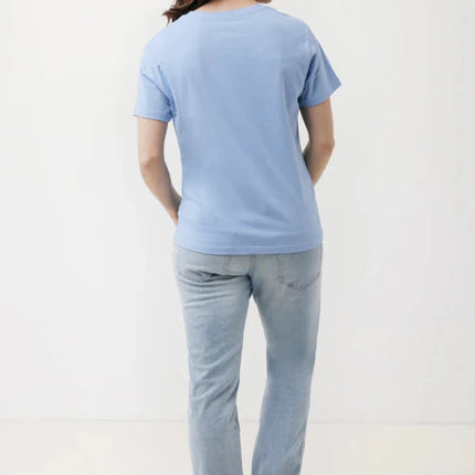 Yal women lightweight recycled cotton t-shirt - hospitality