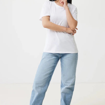 Yal women lightweight recycled cotton t-shirt - hospitality