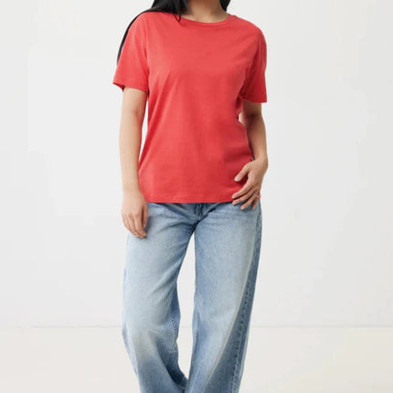 Yal women lightweight recycled cotton t-shirt - hospitality