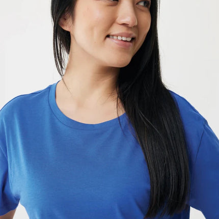 Yal women lightweight recycled cotton t-shirt - hospitality
